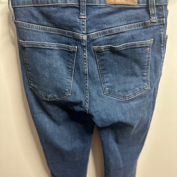 Madewell Women's Classic Blue Skinny Jeans - Picture 5 of 11